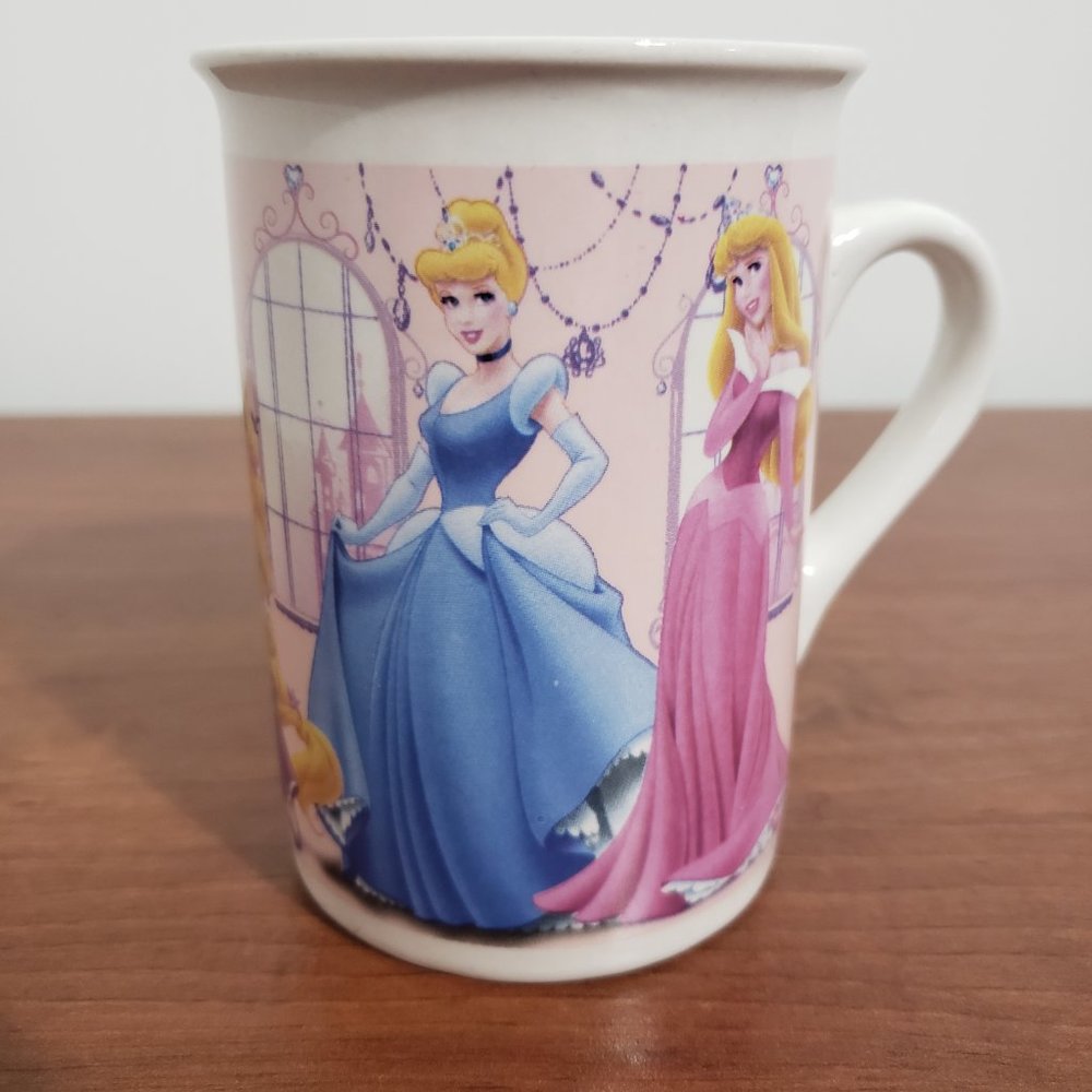 Disney Princesses Mug 2011 Pink White Base Retro Collectable